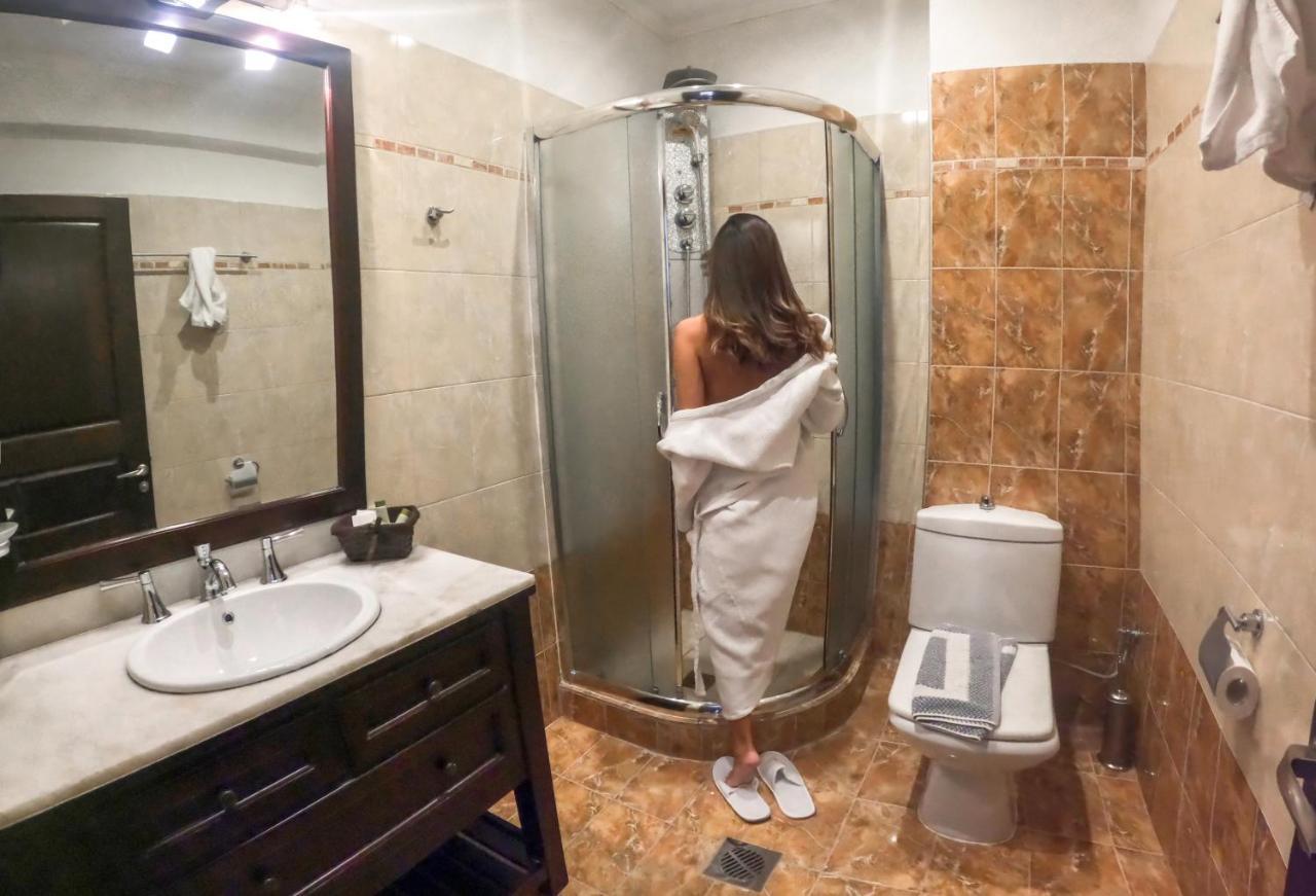 Pozar Salt Cave Hotel Spa Loutraki  Bagian luar foto