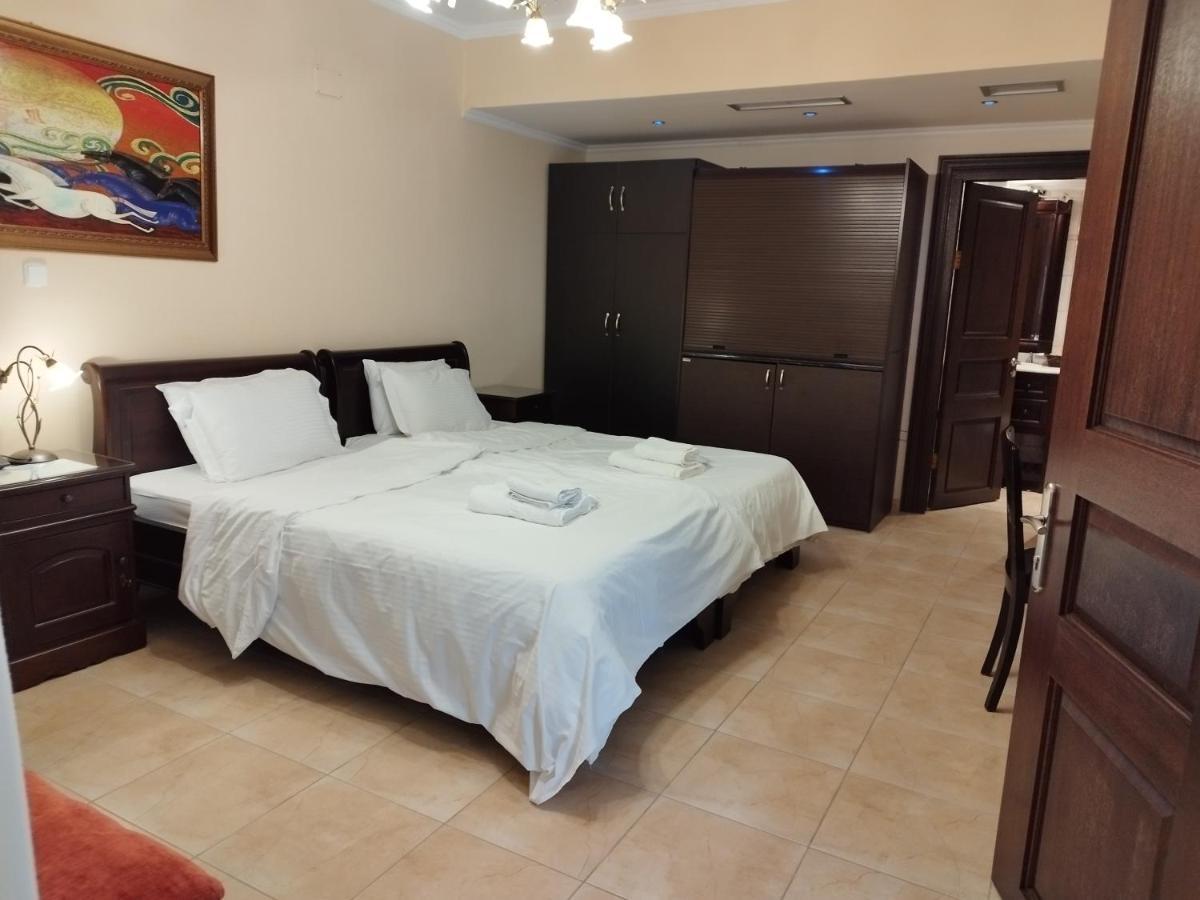 Pozar Salt Cave Hotel Spa Loutraki  Bagian luar foto